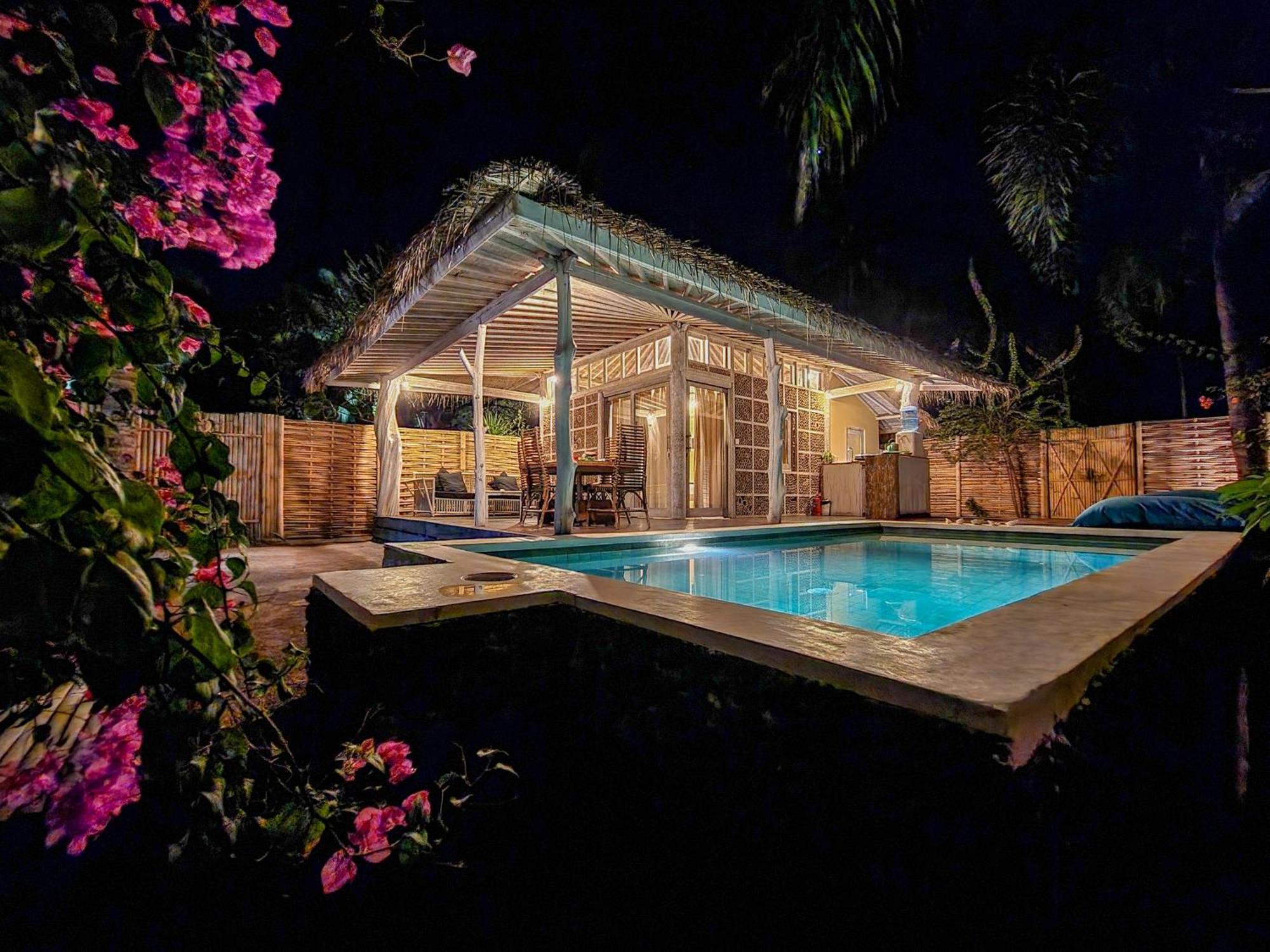 Bamboo Lodge Gili Trawangan Exterior photo