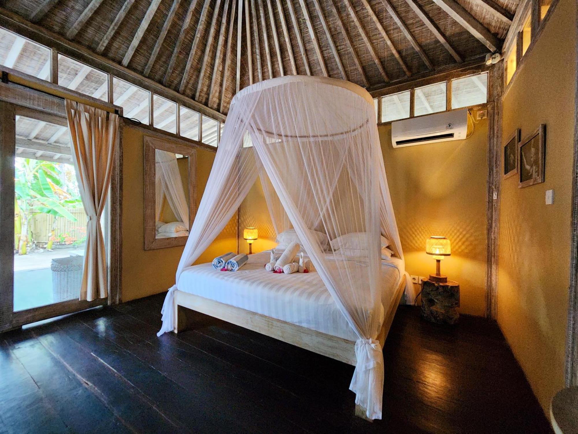 Bamboo Lodge Gili Trawangan Exterior photo